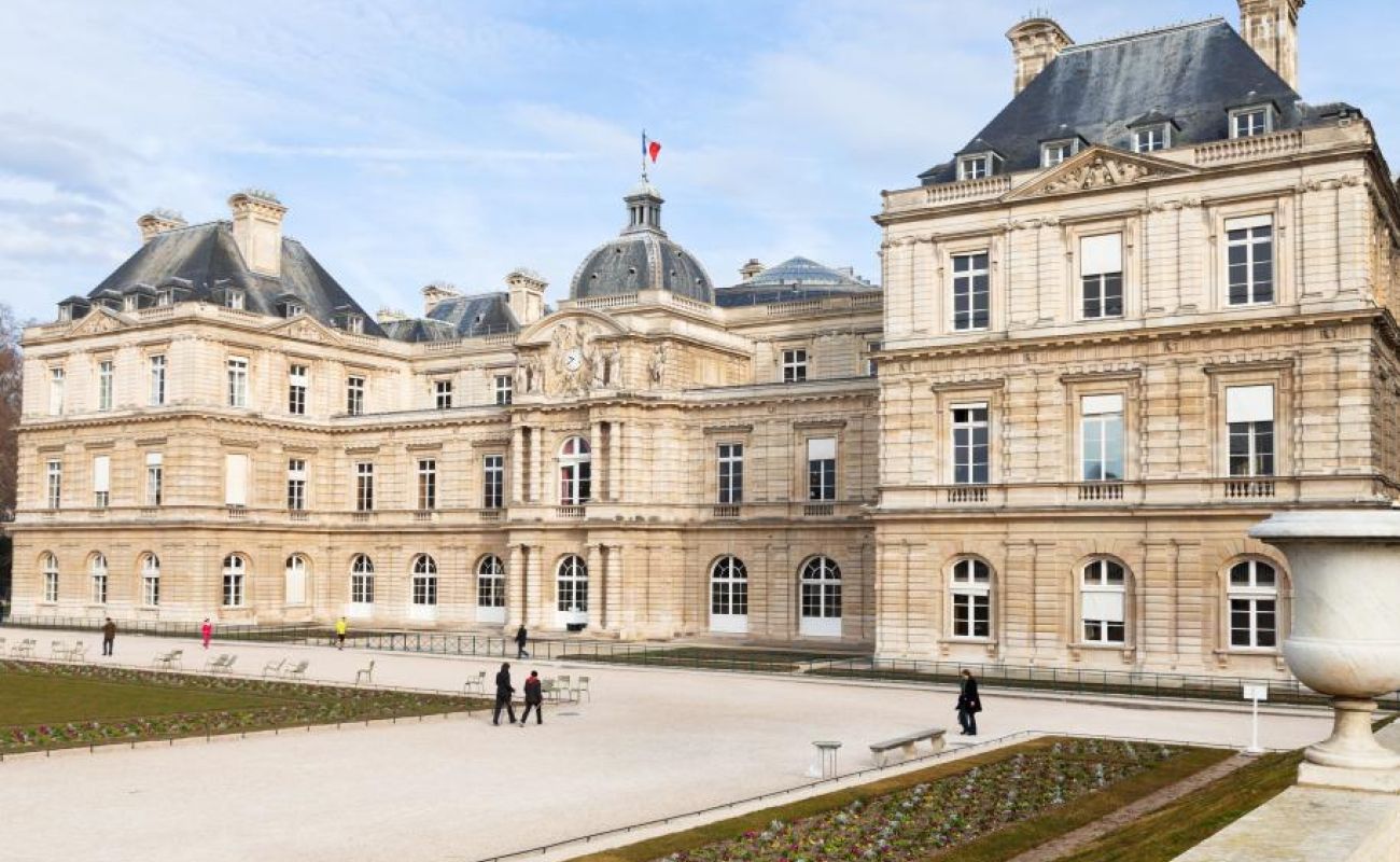 palais-du-luxembourg-paris