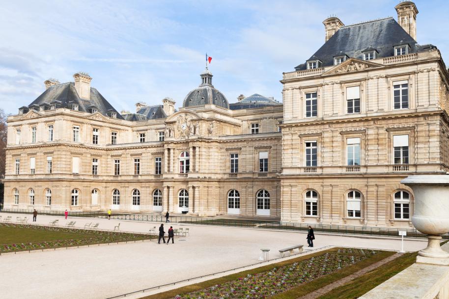 palais-du-luxembourg-paris